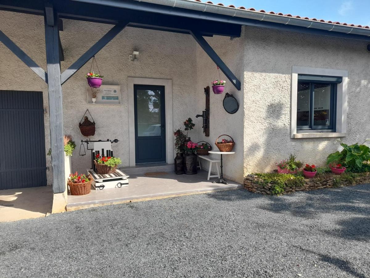 Saint-Bernard  La Maison Du Bonheur, Borne De Recharge Ve المظهر الخارجي الصورة